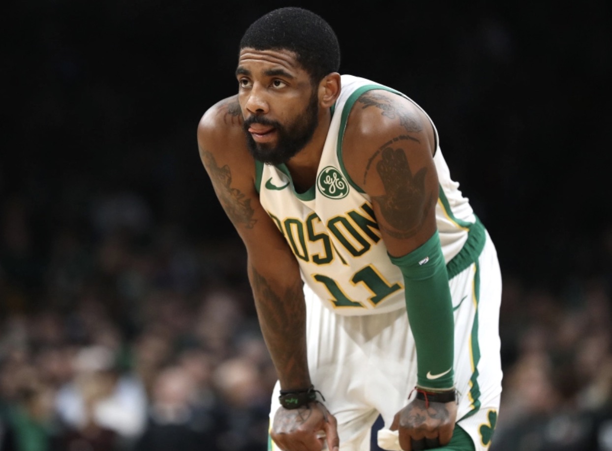 时隔27年重返世界杯正赛，苏格兰多地机场打出广告牌标语庆祝（苏格兰多地机场以广告牌标语庆贺球队时隔27年重返世界杯正赛）