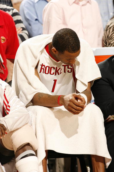 米兰名宿博列洛涛本赛季的米兰：目前球队成绩很好，但阿莱格里缺个我这样的中锋（博列洛谈今季米兰：成绩不错，阿莱格里阵中仍缺像我这样的中锋）