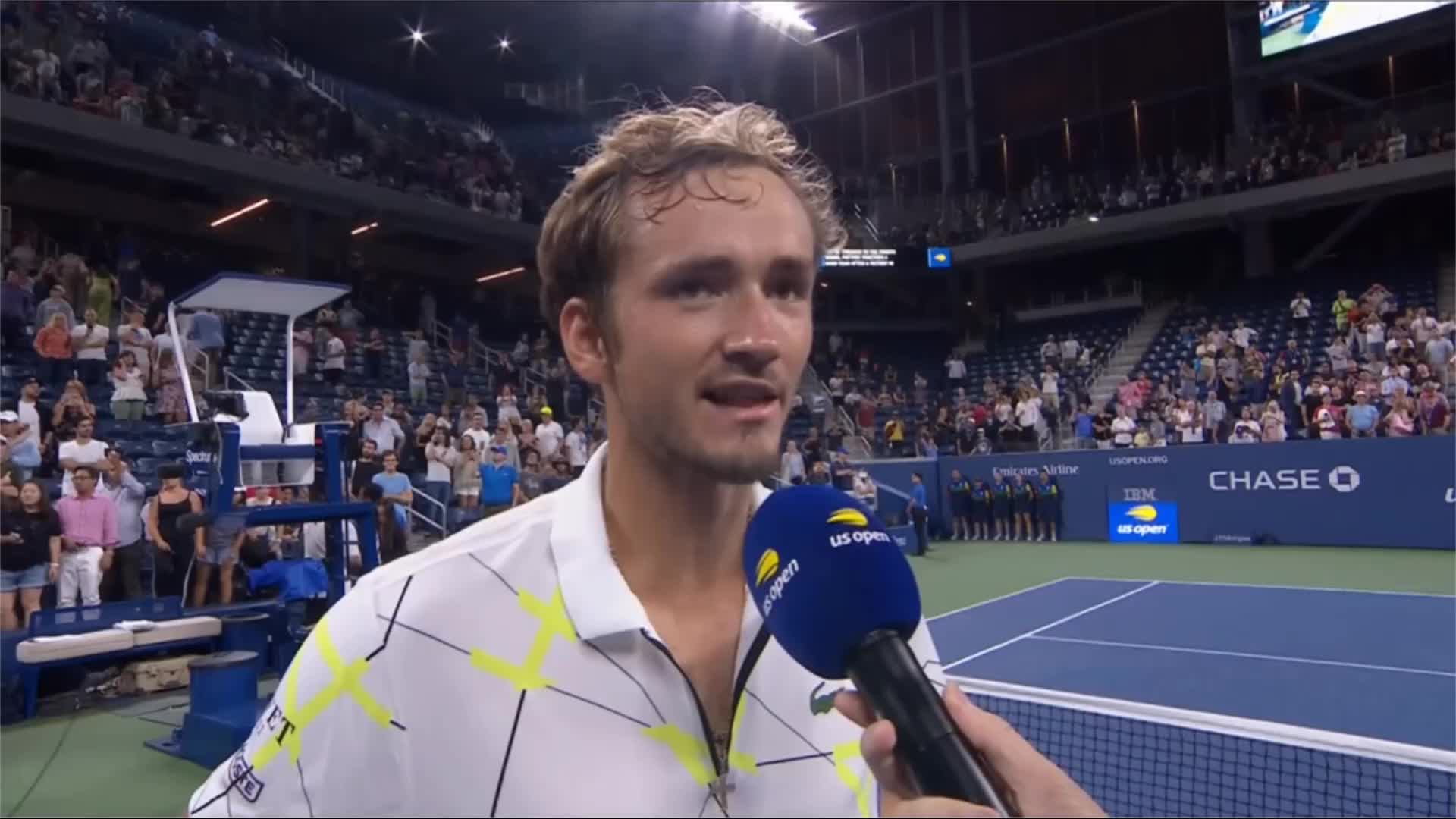 场上保持稳 场上保持稳